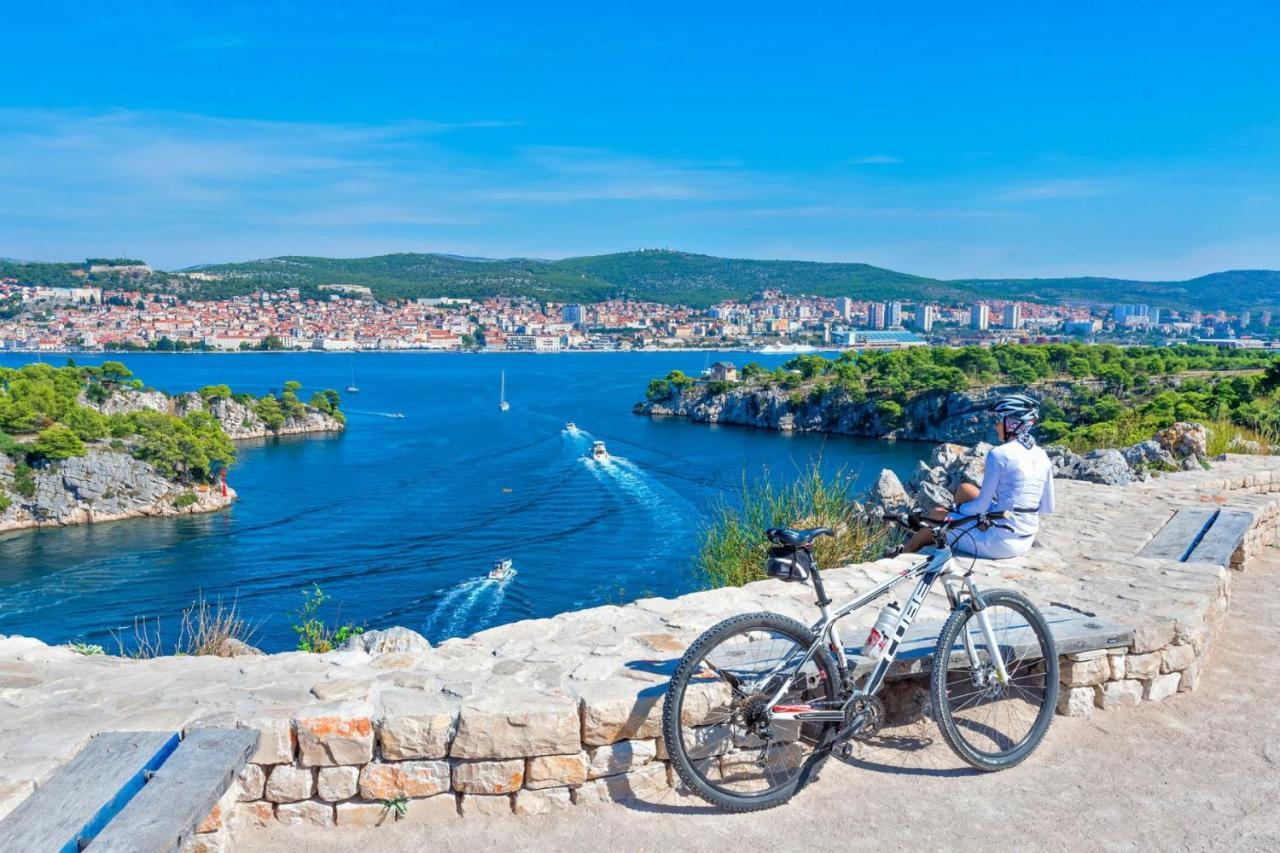 Jimy Apartments Šibenik Buitenkant foto
