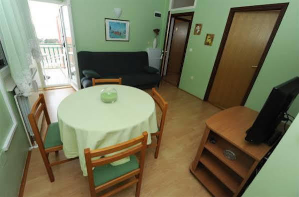 Jimy Apartments Šibenik Buitenkant foto